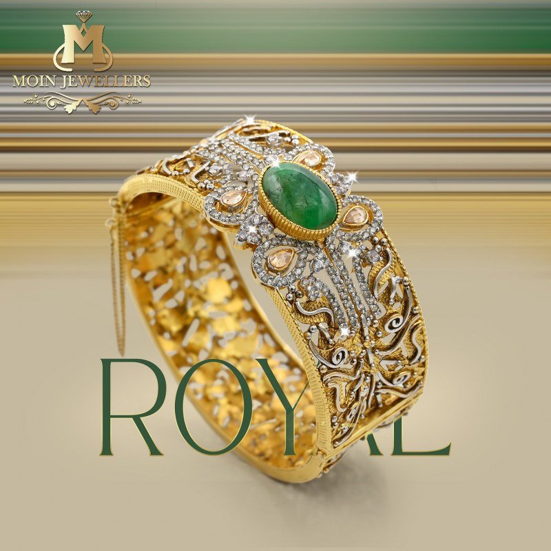 Green Stone Gold Kara