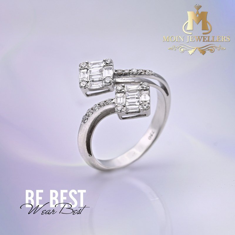 Handcrafted Diamond Ring Design