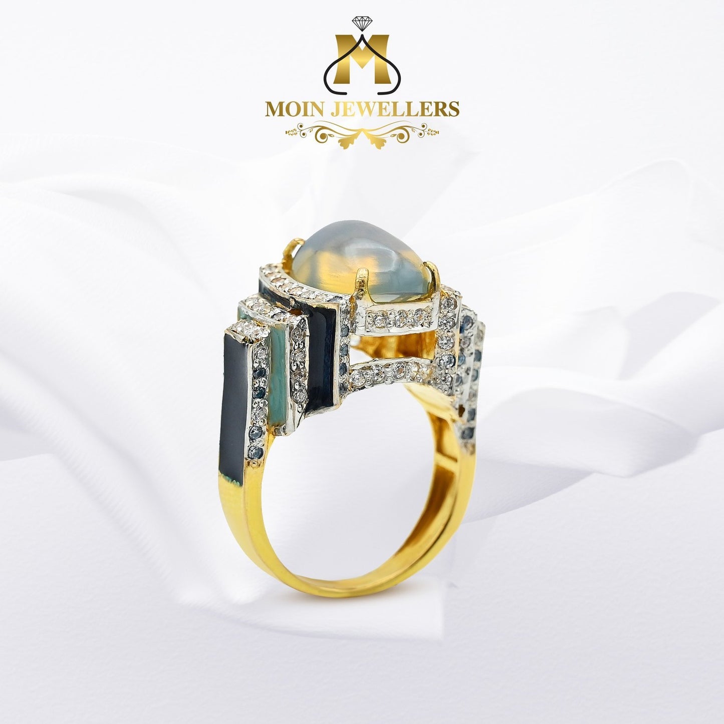 Gold Ring and Modern Design